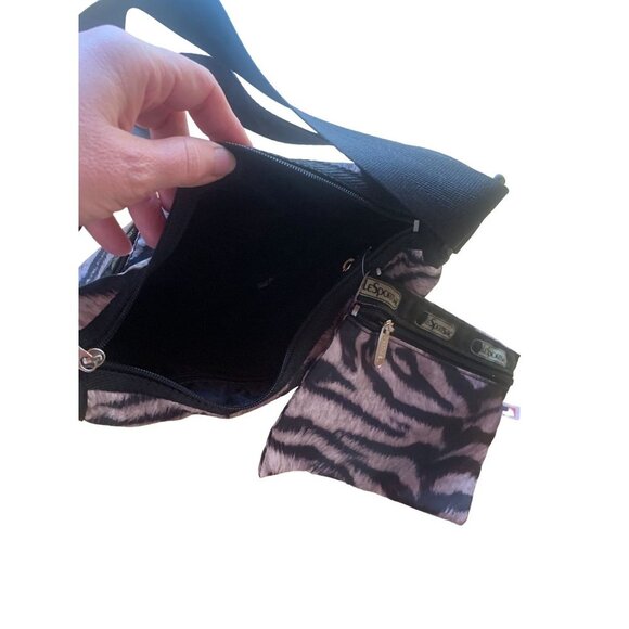 Amazon.com: LeSportsac Hobo Bag (Alloy Zebra) : Clothing  LeSportSac Nylon Classic Hobo Bag Zebra Print